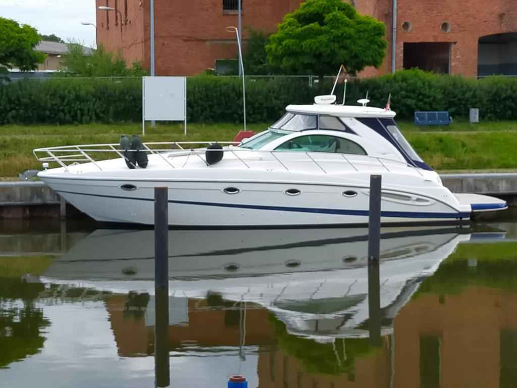 Motorboot MAXUM 4200 SY MIT HARDTOP-DACH