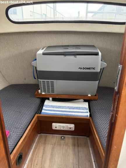 Motorboot ALBIN 25 AK